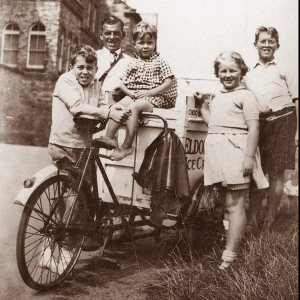 ice cream family 1930s